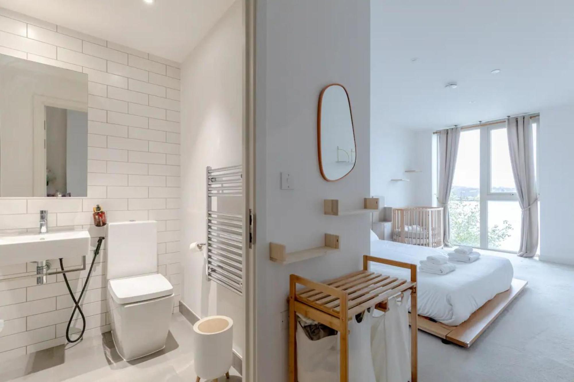 Charm & Convenience 3 Bed Near Excel *