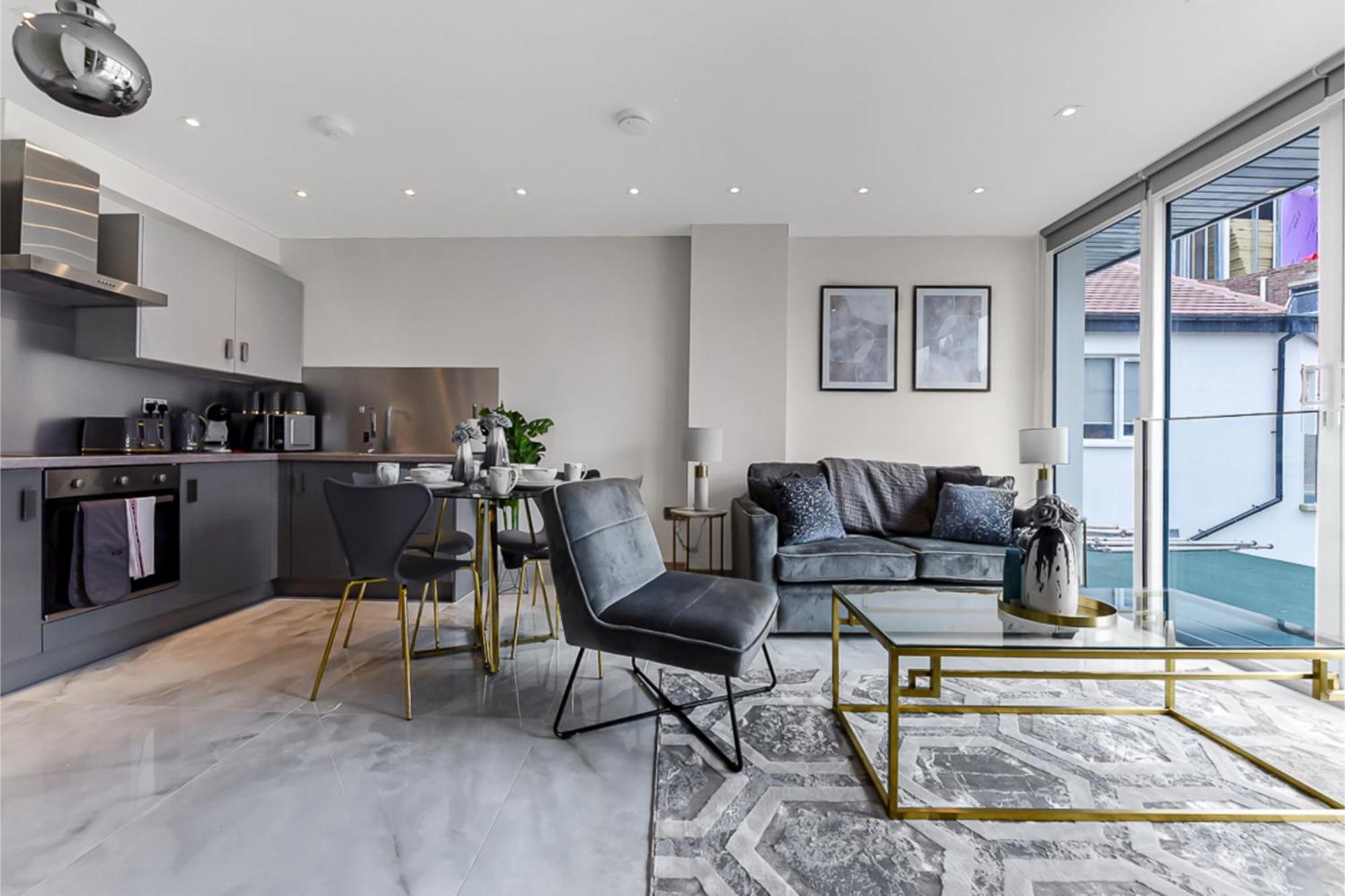 Contemporary 2 Bedroom Flat In Excellent Location! * Londres