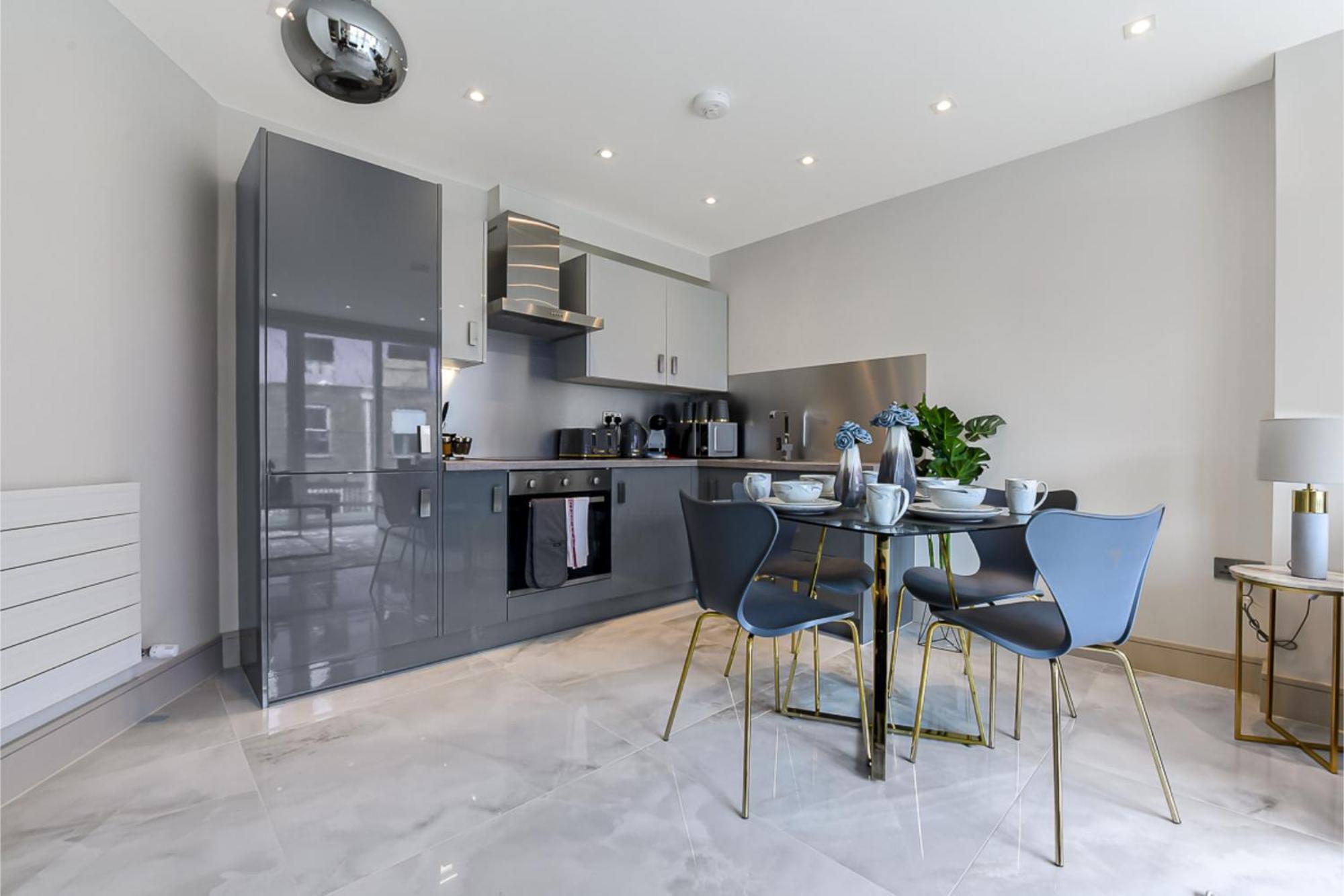 Apartamento Contemporary 2 Bedroom Flat In Excellent Location! Londres
