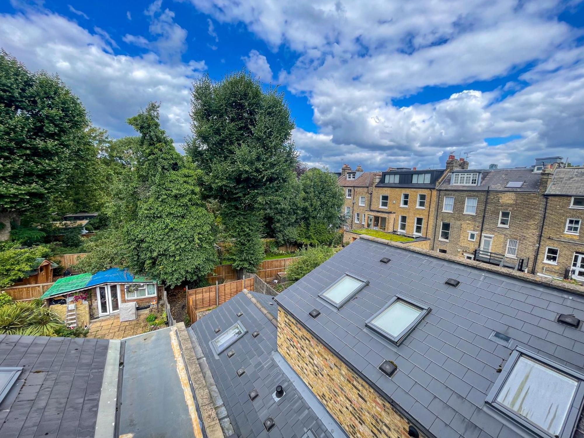 1 Bed Attic Flat With Easy Reach To Centre Apartamento Londres