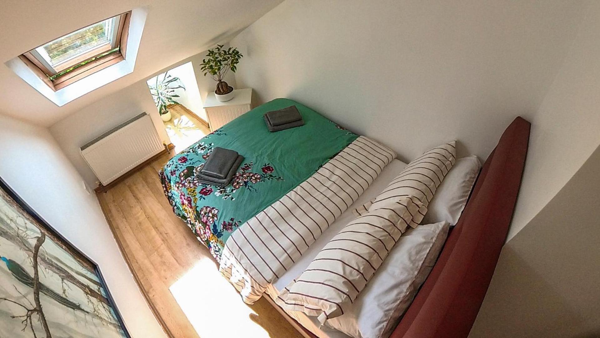 Apartamento 1 Bed Attic Flat With Easy Reach To Centre Londres