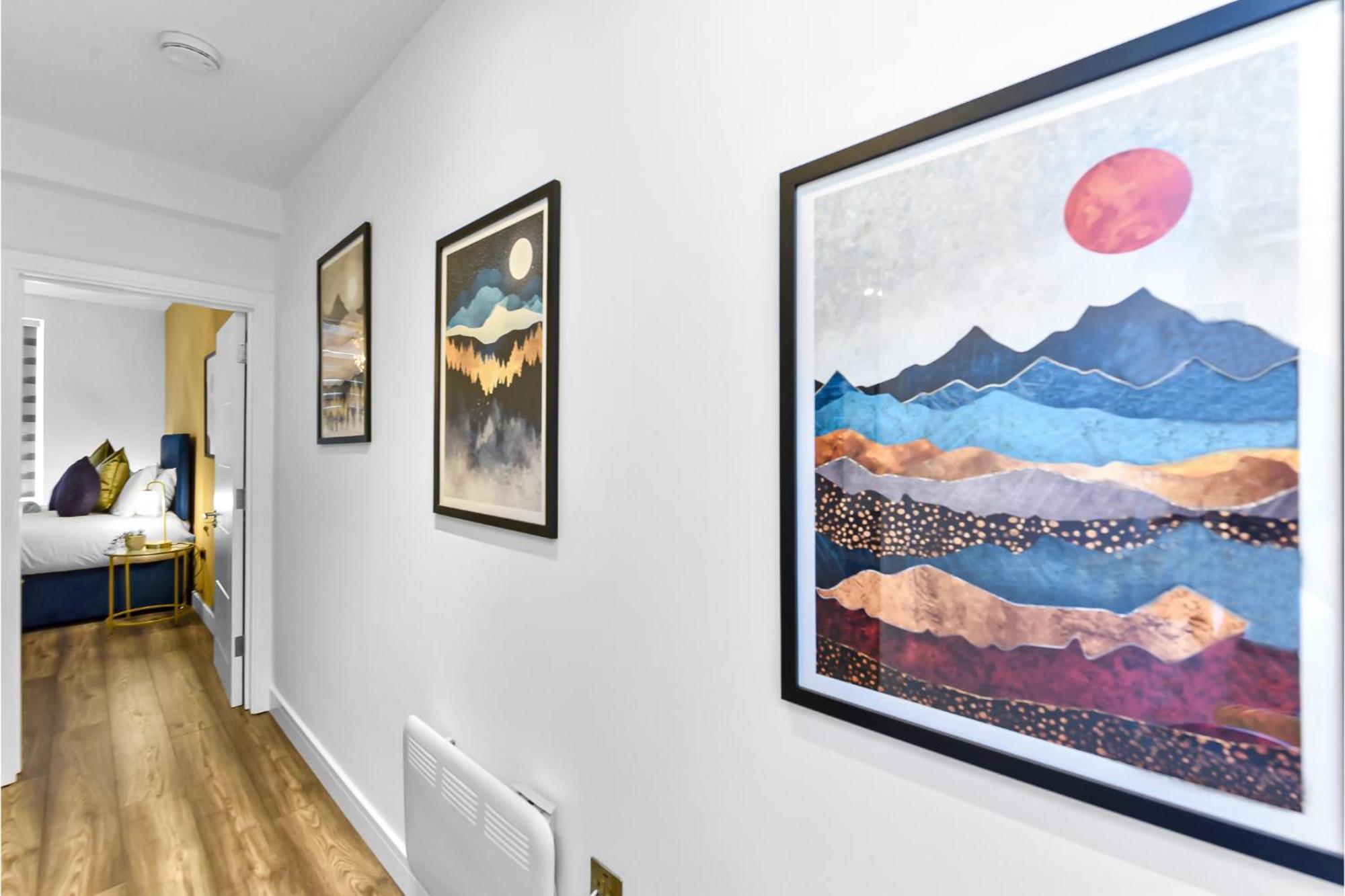 Lovely Two Bedroom With Ensuite Bathrooms Appartement *
