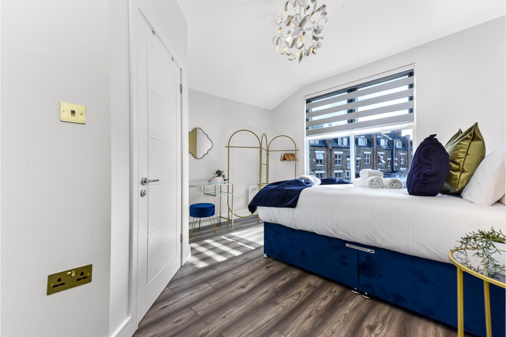 Lovely Two Bedroom With Ensuite Bathrooms Appartement