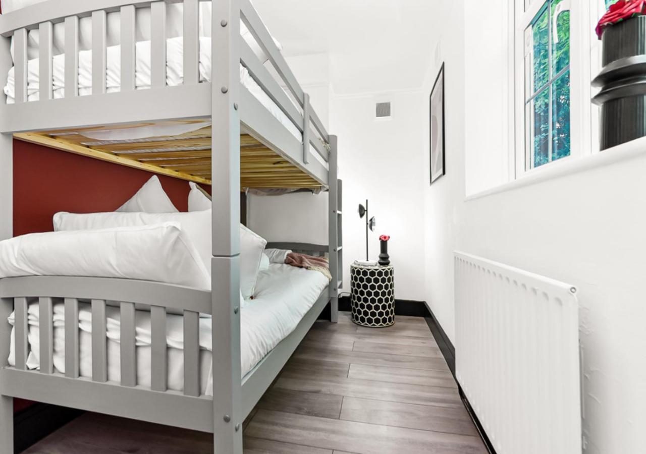 Apartment Radiant Serenity 2br Flat Sleeps 4 Warm Ambiance London