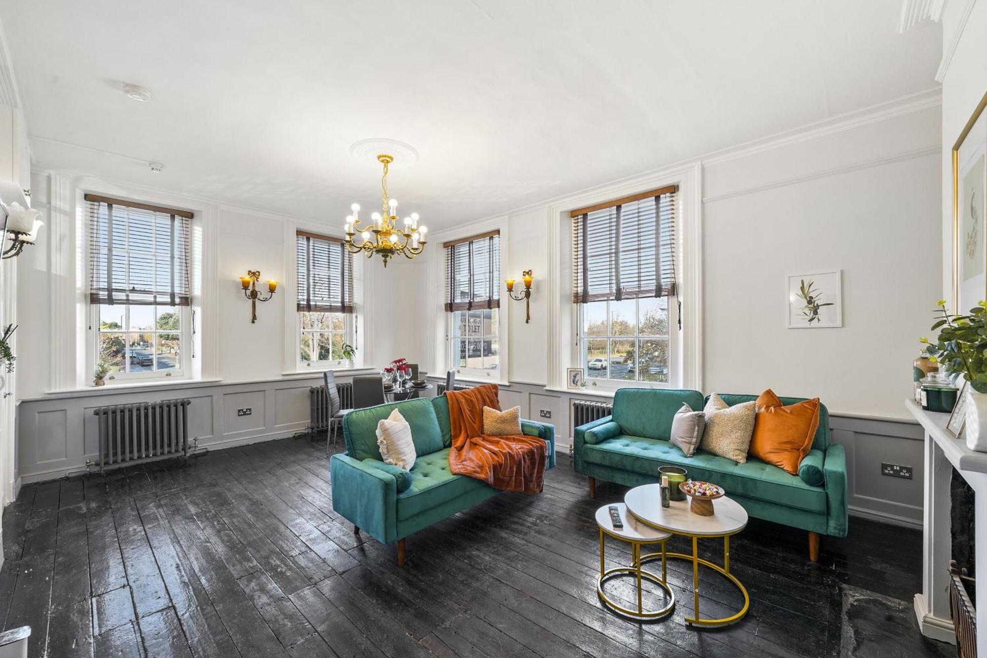 Livestay - Chiswick With Free Parking Appartement *