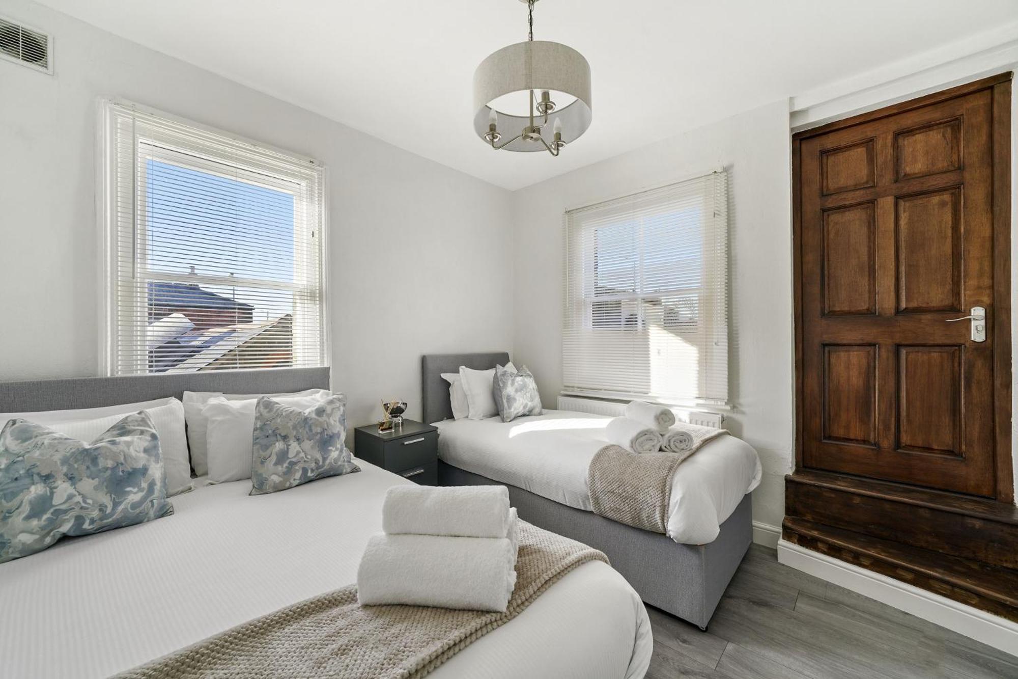 Appartement Livestay - Chiswick With Free Parking Londen
