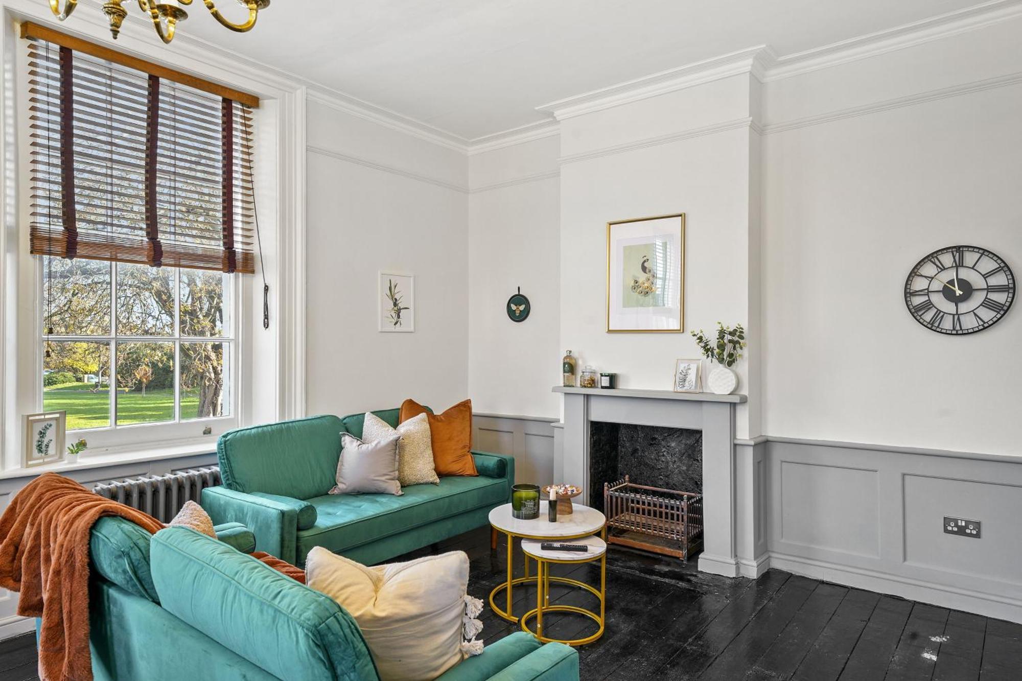 Appartement Livestay - Chiswick With Free Parking Londen