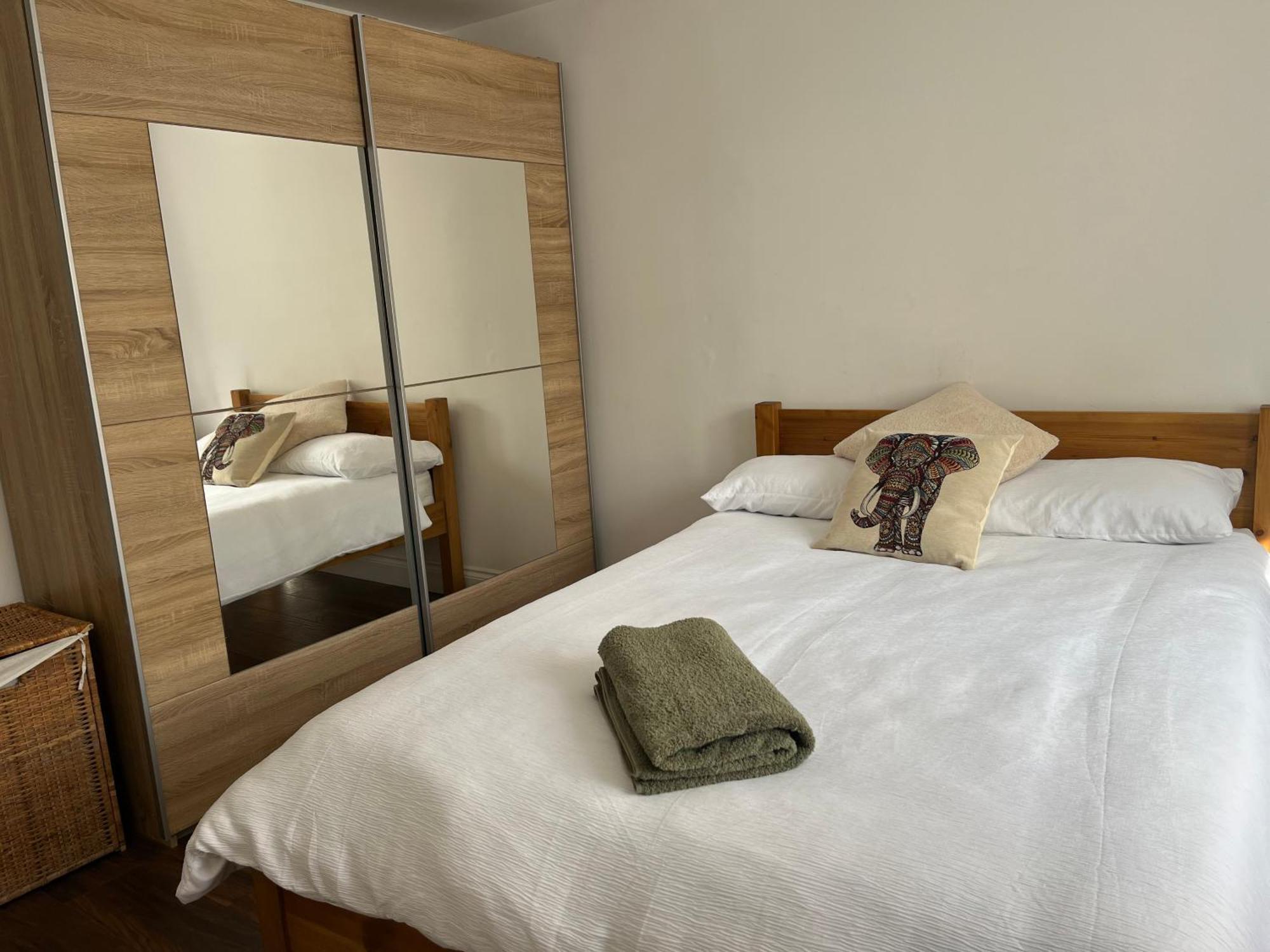 Apartamento Comfortable Two Bedroom Modern