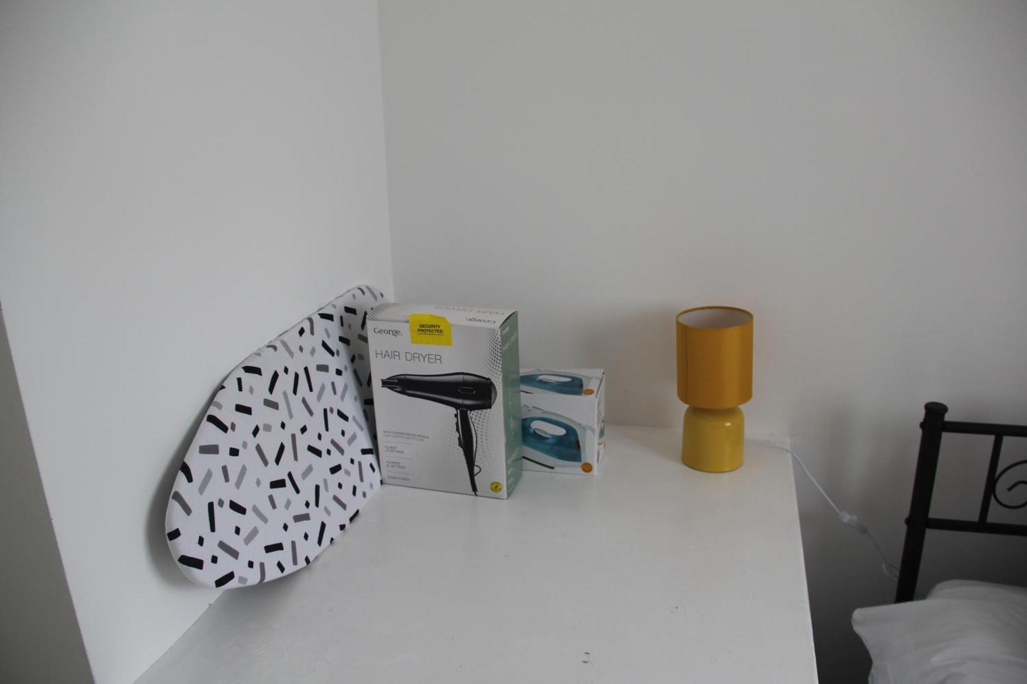 Coolfin House-close To Excel, Contractors, Relocators, Paid Parking Сasa de vacaciones Londres