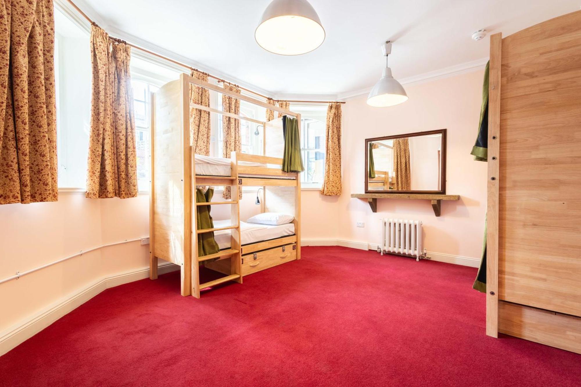 Hostel Palmers Swiss London