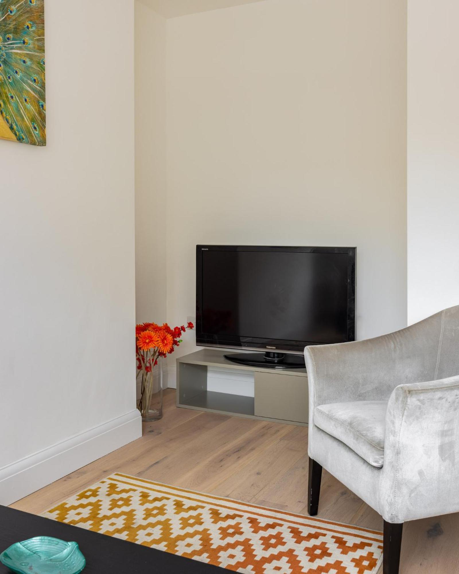 Kensington High Street Apartment London