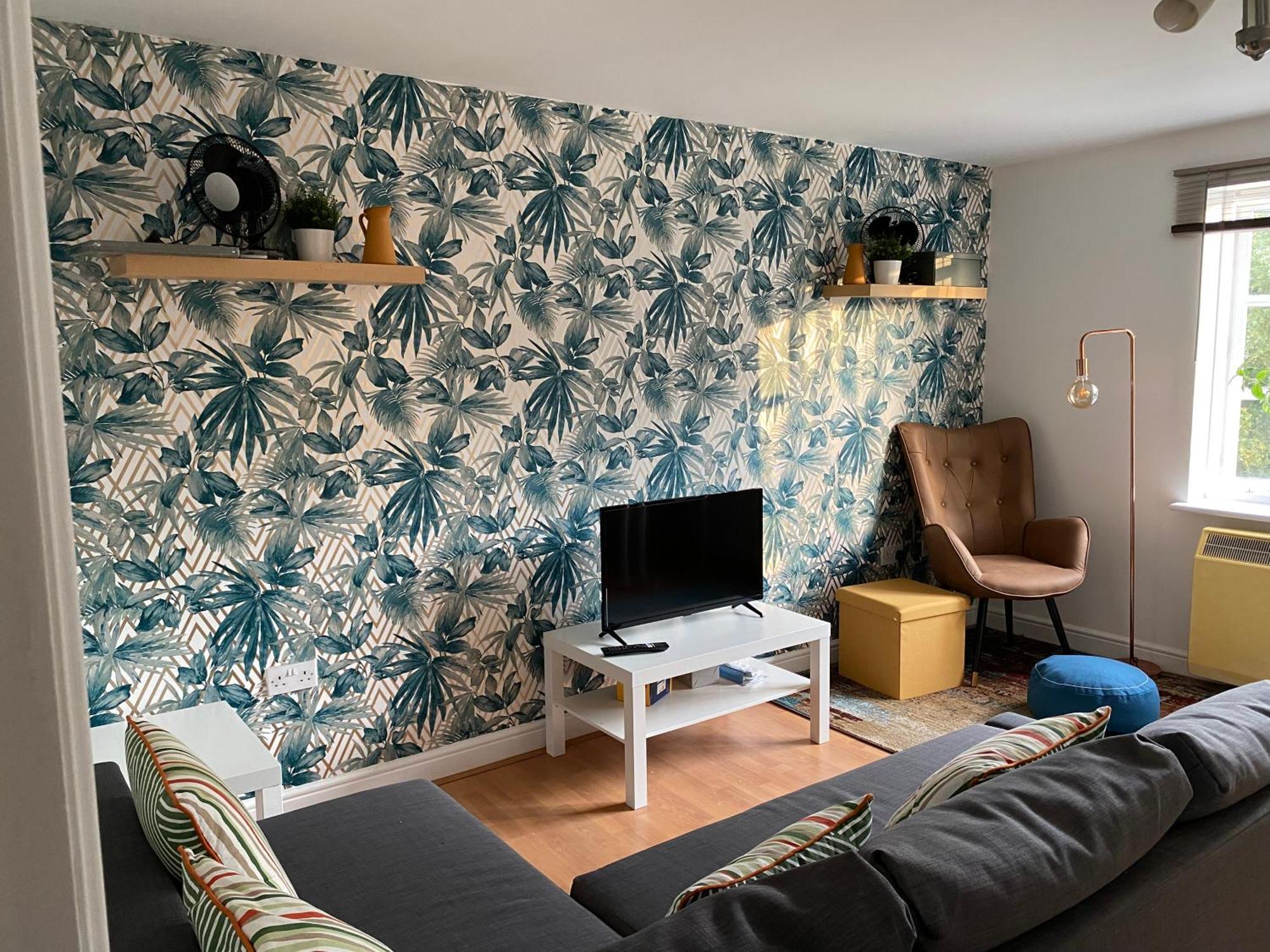 Canal-flat Near Stratford International Station * Londres