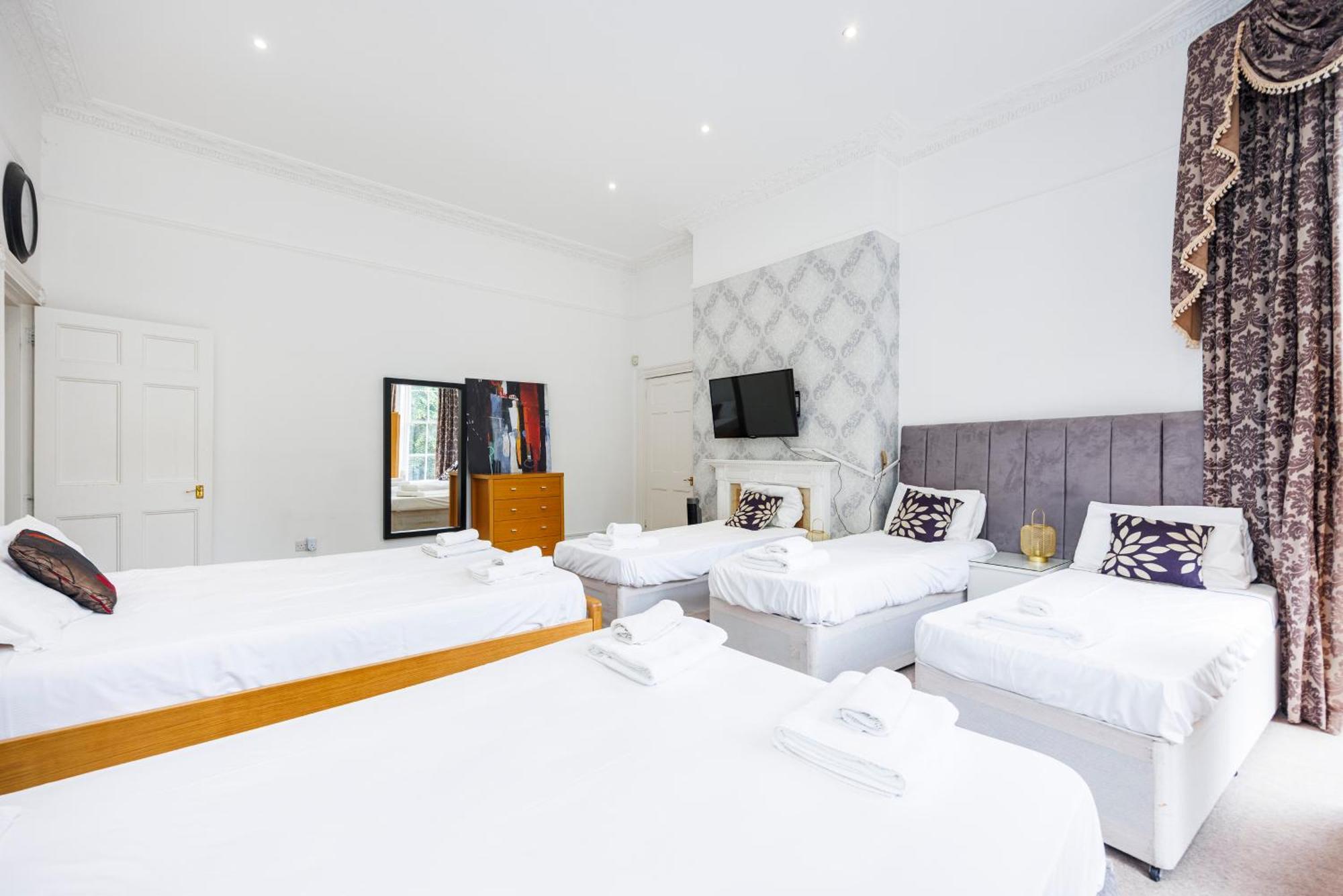 Apartamento Larger Groups Close To Excel Canarywharf 02 With Parking Londres