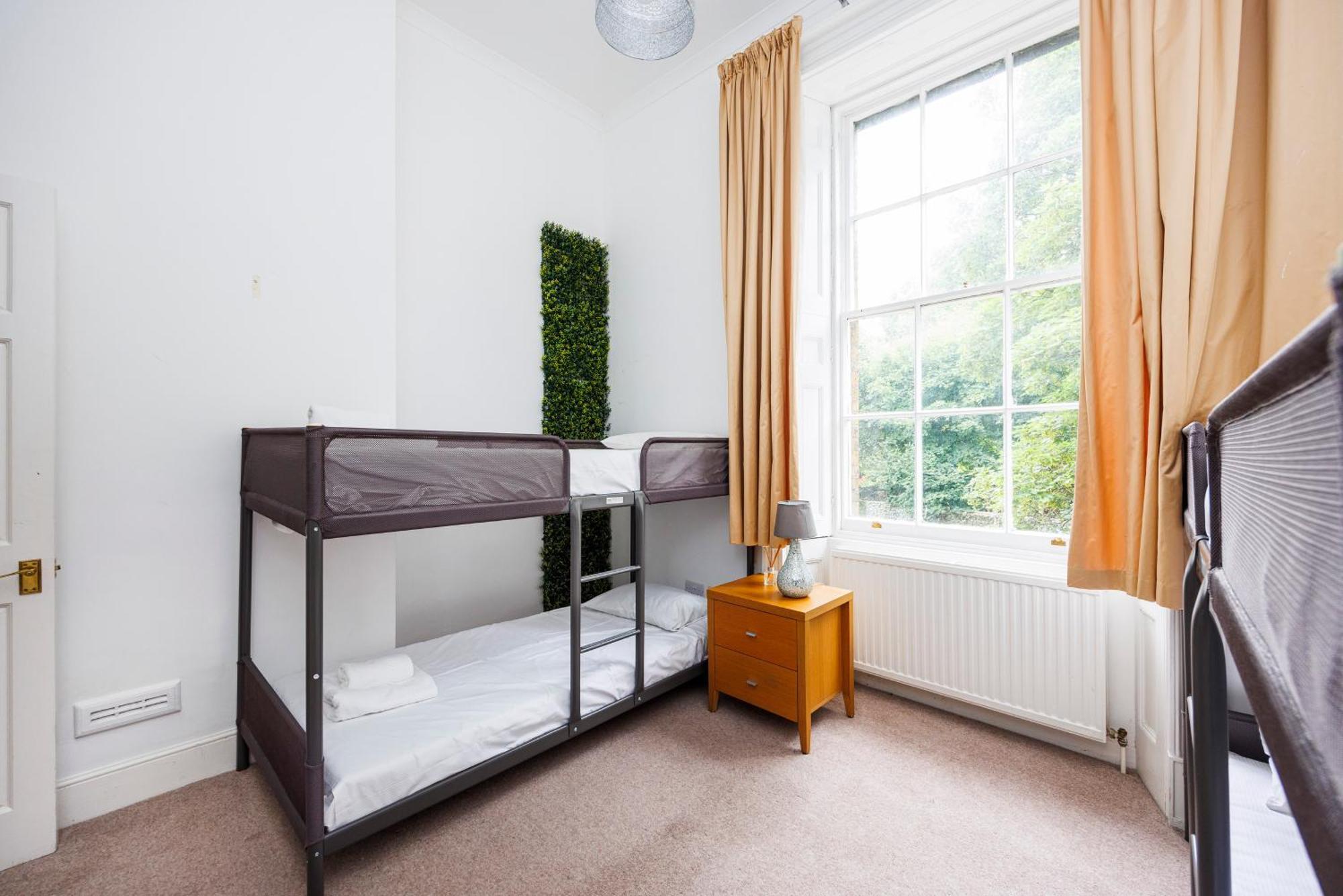 Larger Groups Close To Excel Canarywharf 02 With Parking * Londres