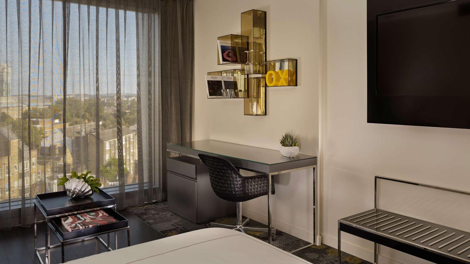 Hotel Park Plaza Waterloo 4*