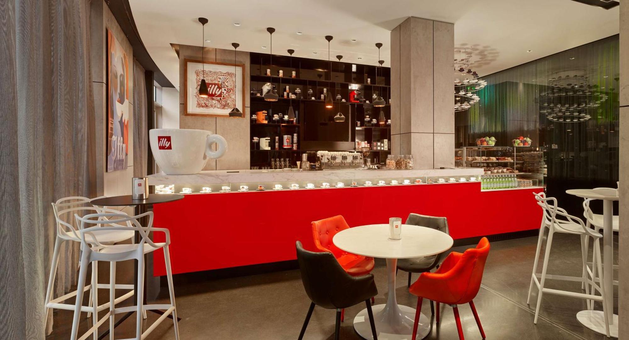 Park Plaza Waterloo 4*