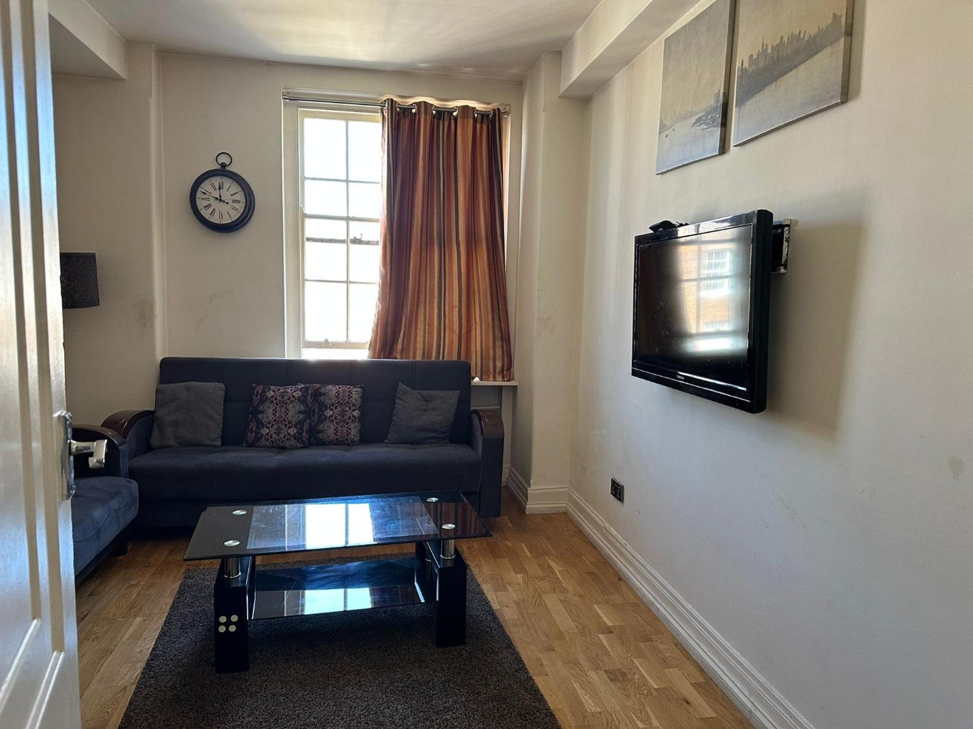 Queens Court Appartement *