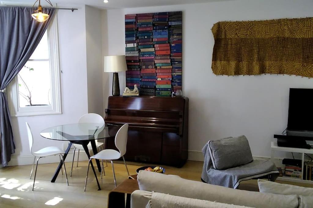 Superior 5* Kensington, Flat + Free Wi-fi * Londres