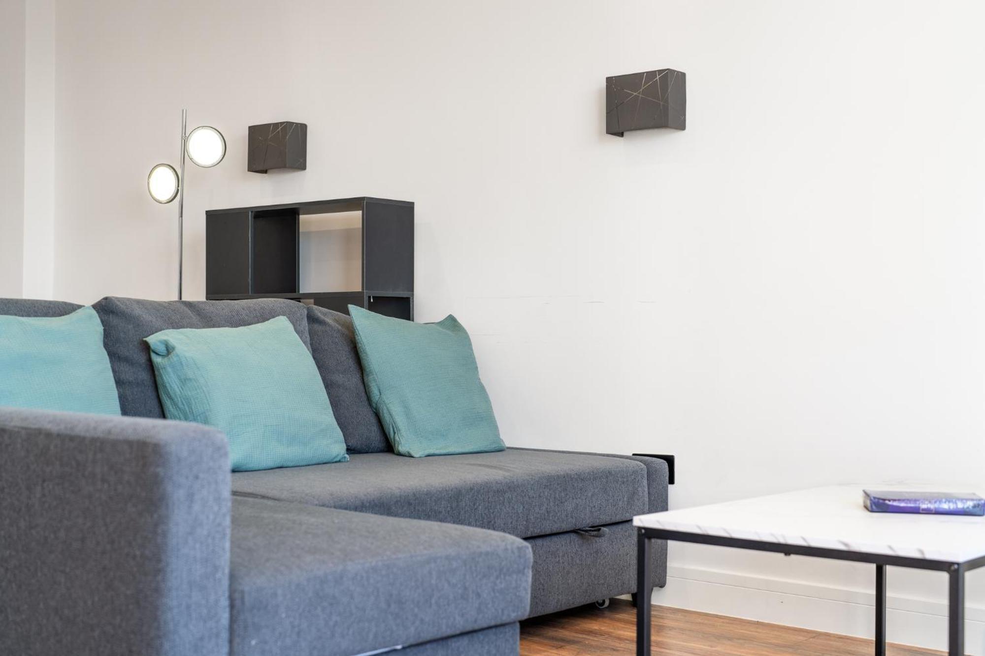 4 West Brand New Loft Apartamento Londres