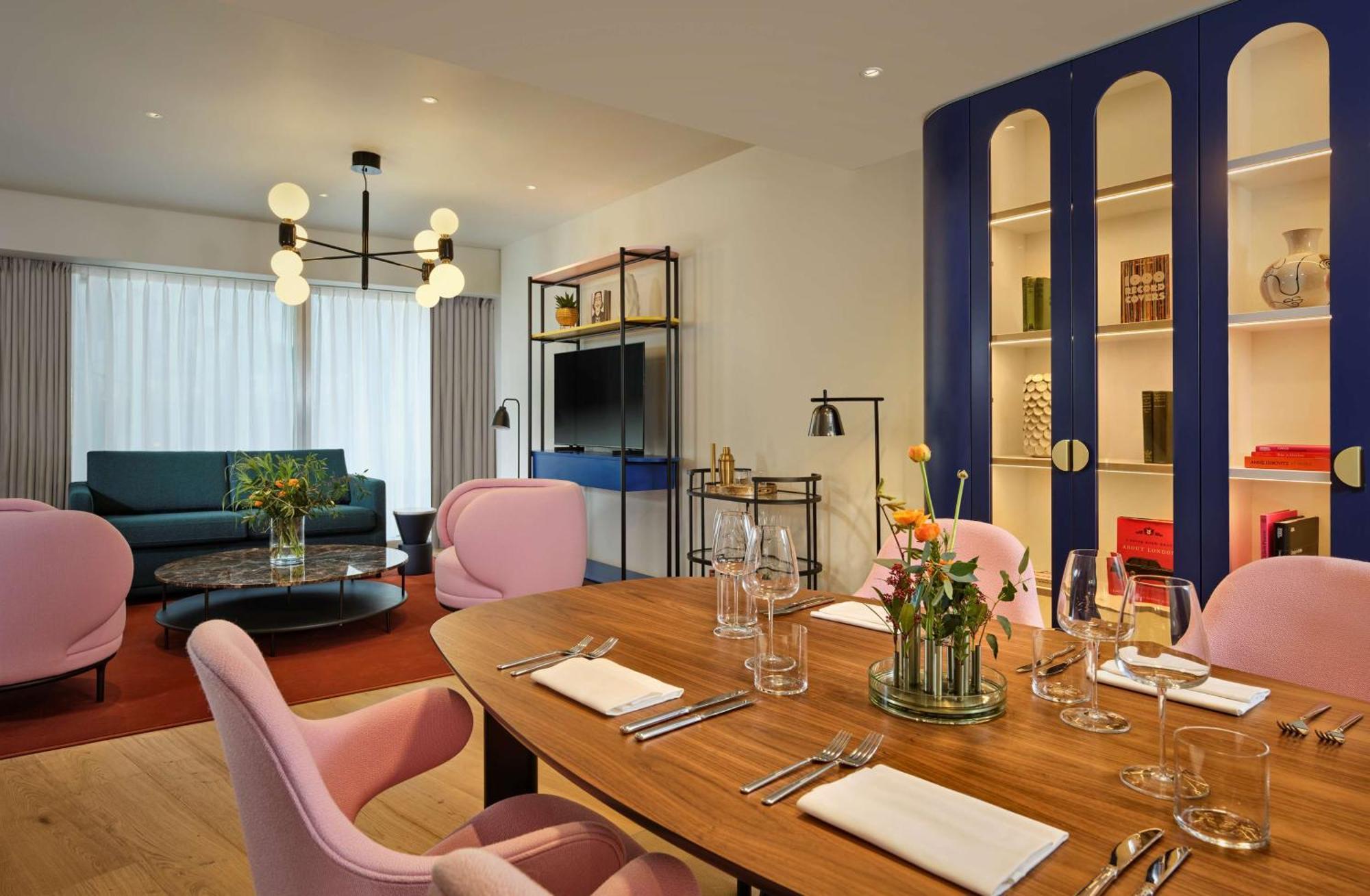 Art'otel Battersea Power Station, Powered By Radisson Hotel 5*