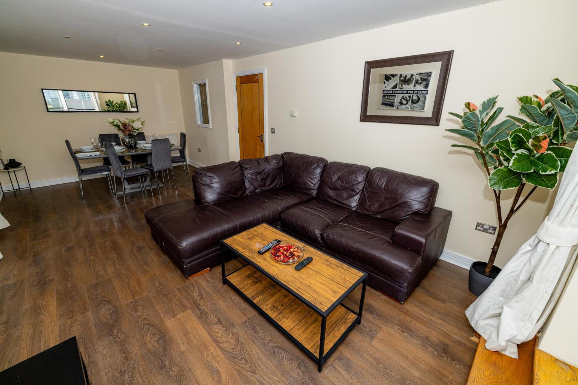 Two Bed Near Canary Wharf Londres