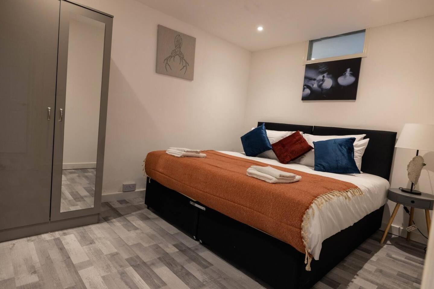 3 Bedroomflat-free Parking-wifi-parking-8people