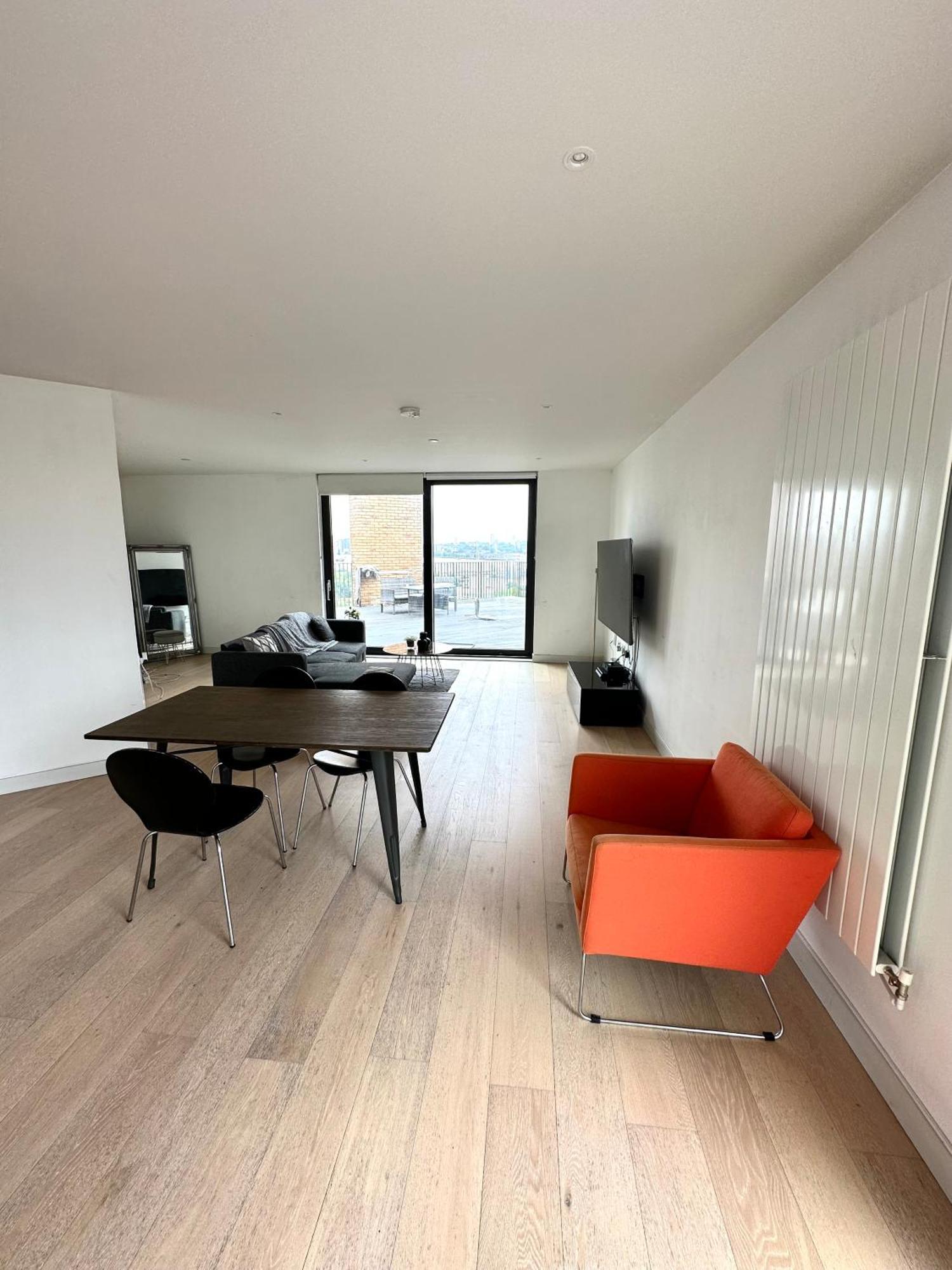 Penthouse 1 Bedroom *