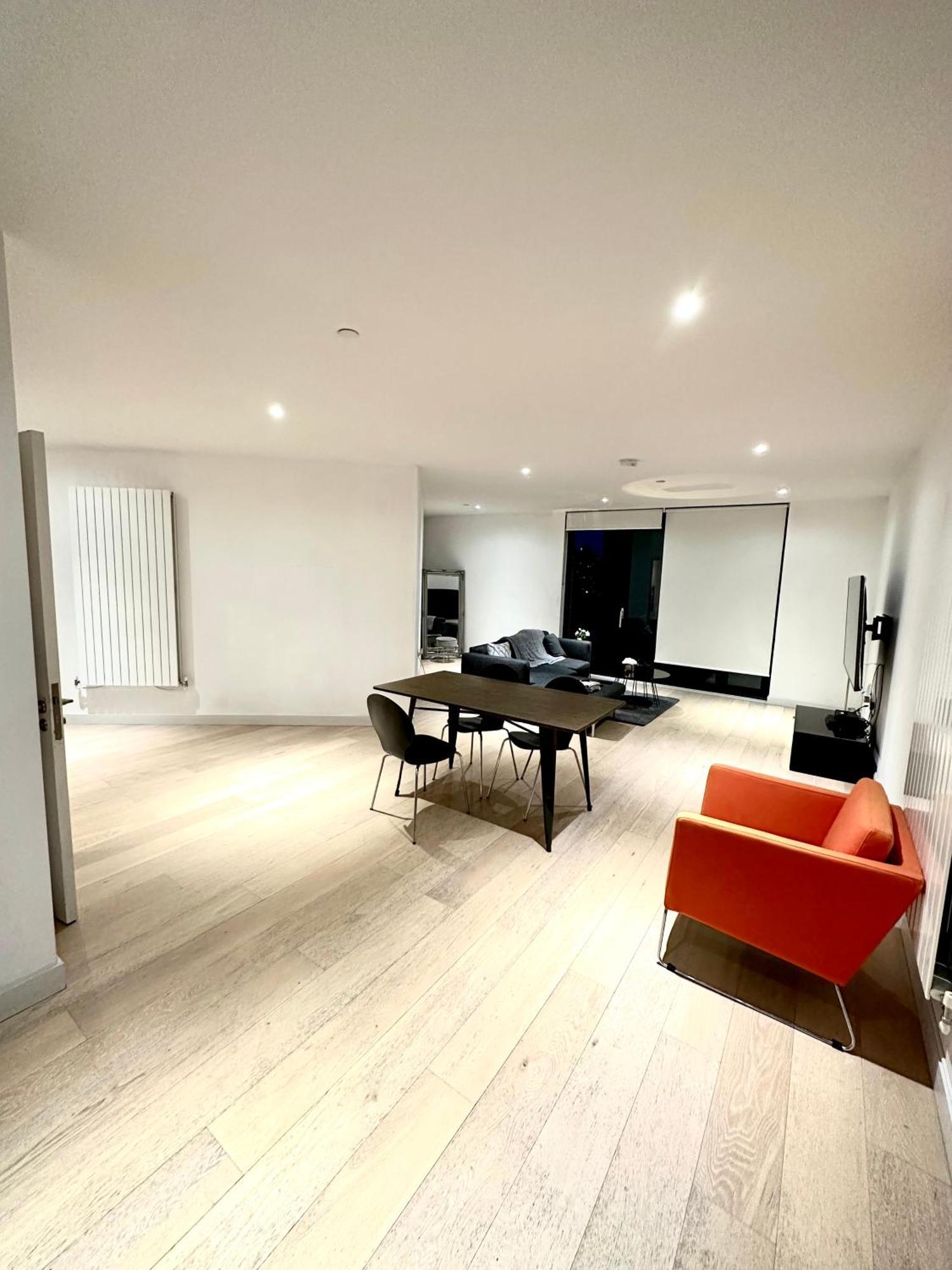 Penthouse 1 Bedroom * London