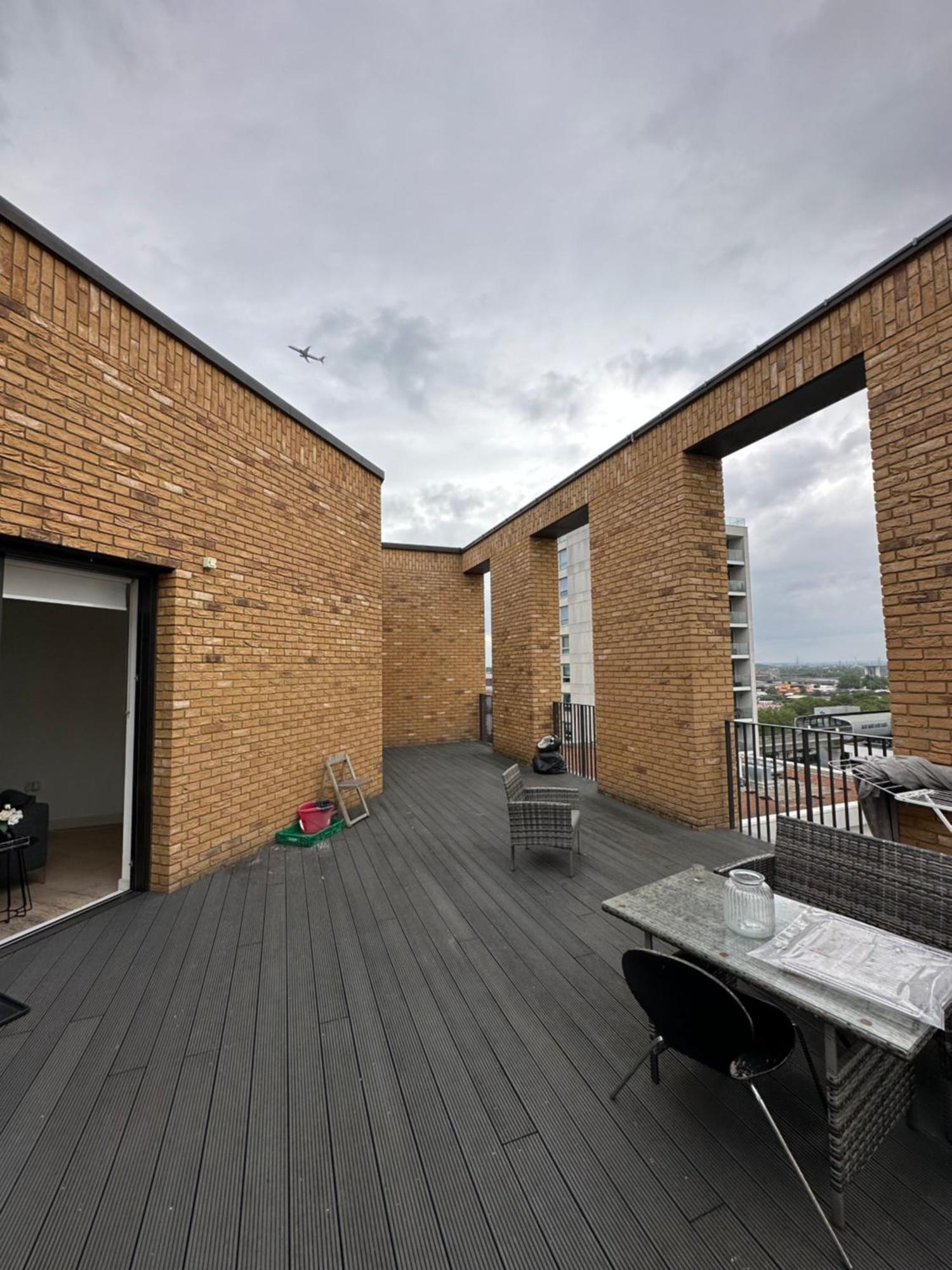 Penthouse 1 Bedroom Apartment