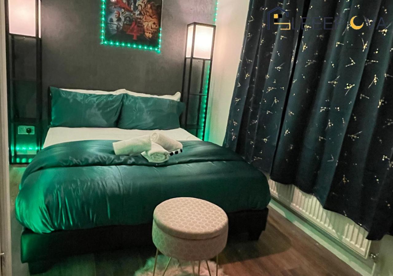 Appartement Premium Offers L Last-Minute Escape L Luxury & Spacious 2 Bedroom Flat Families Business Relocation Sleepova Short Lets & Serviced Accommodation *