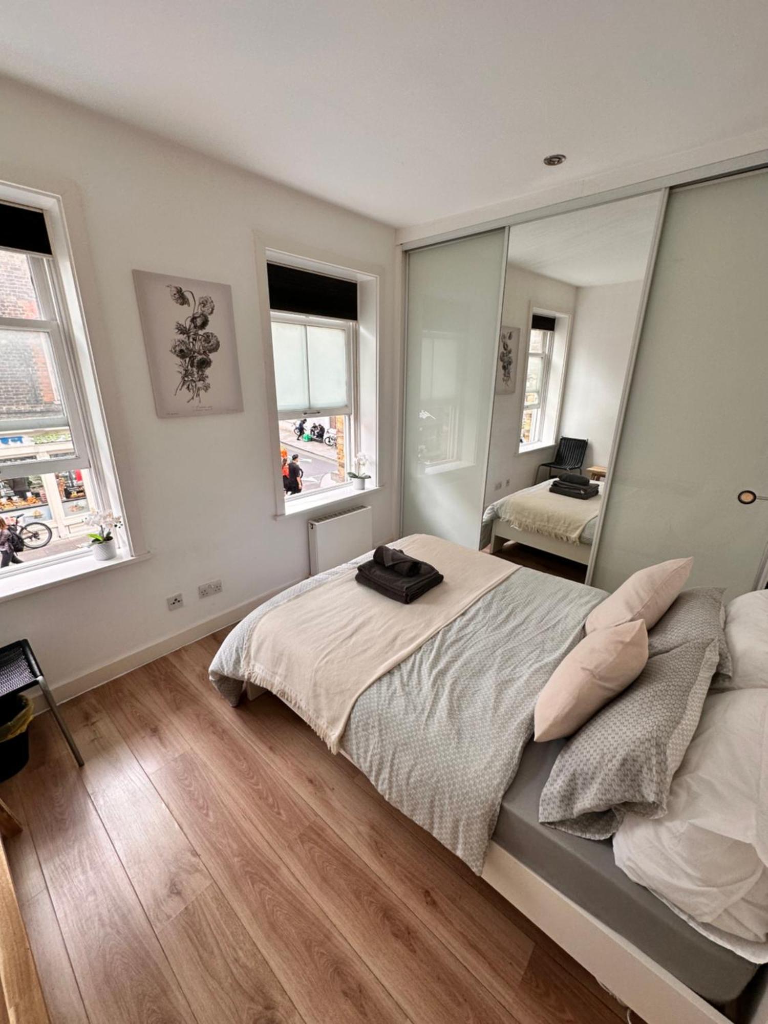 Modern 2 Bedroom Flat Next To Liverpool Street Apartamento