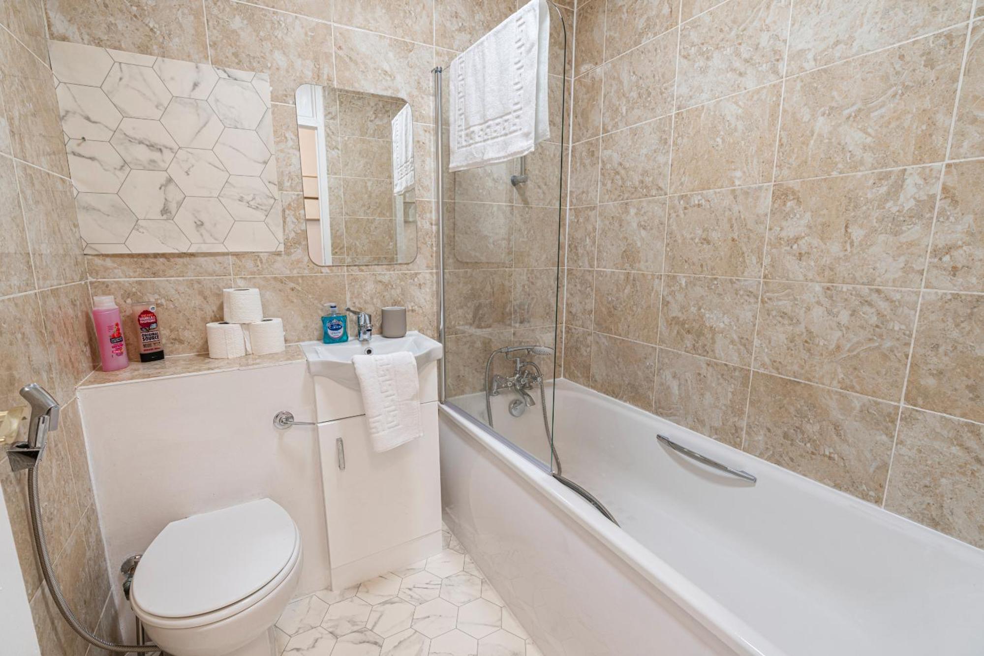 Lovely Near Hyde Park & Oxford St Apartamento *