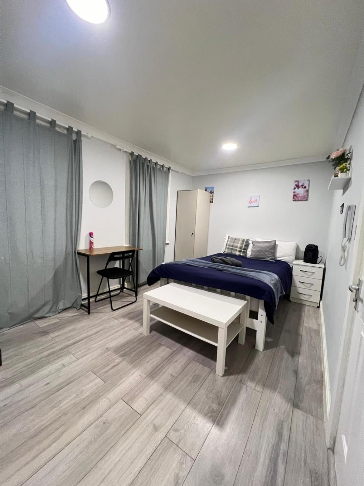 Acton House Appartement