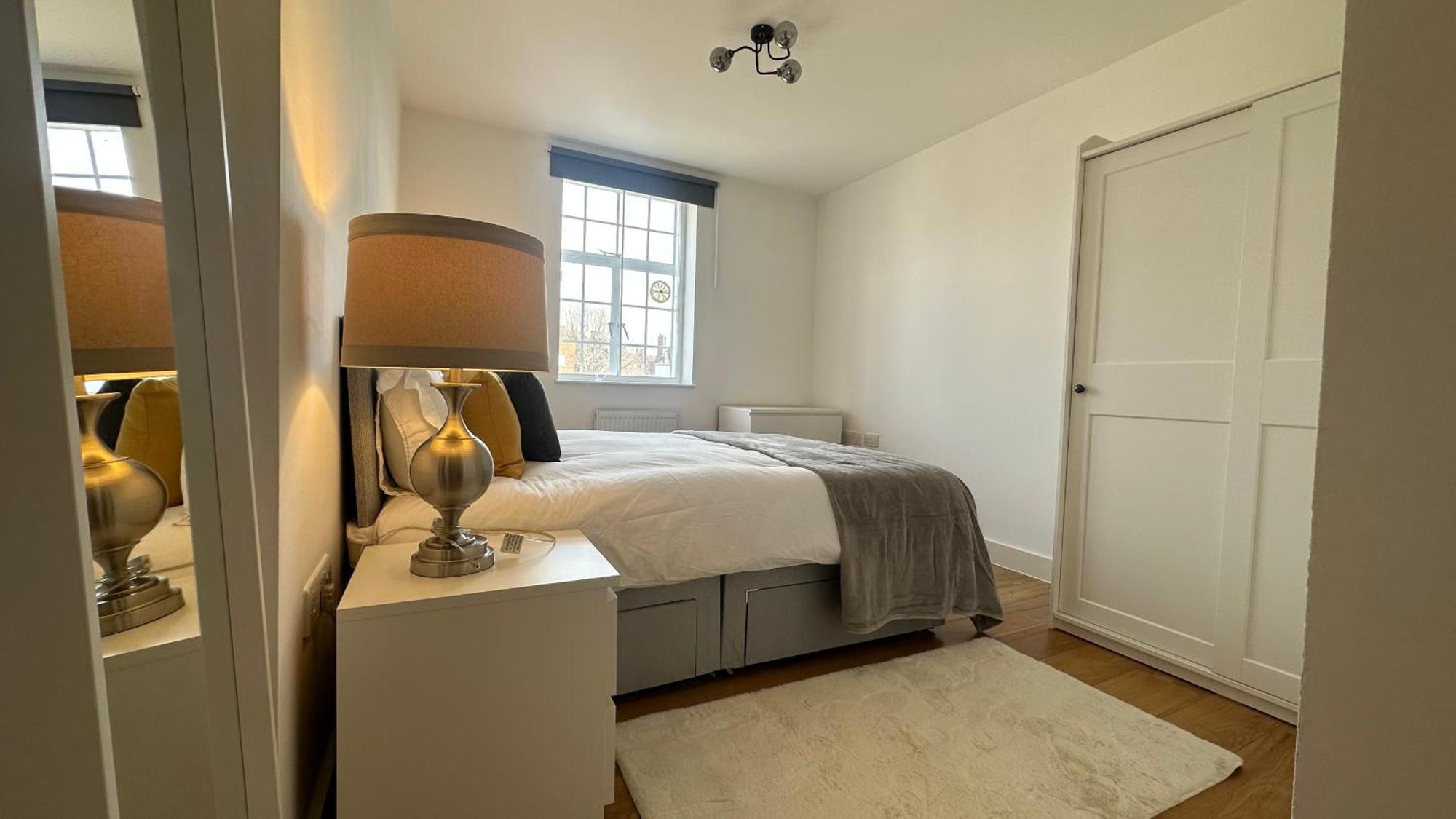 Beautiful 2bed Flat Apartamento *
