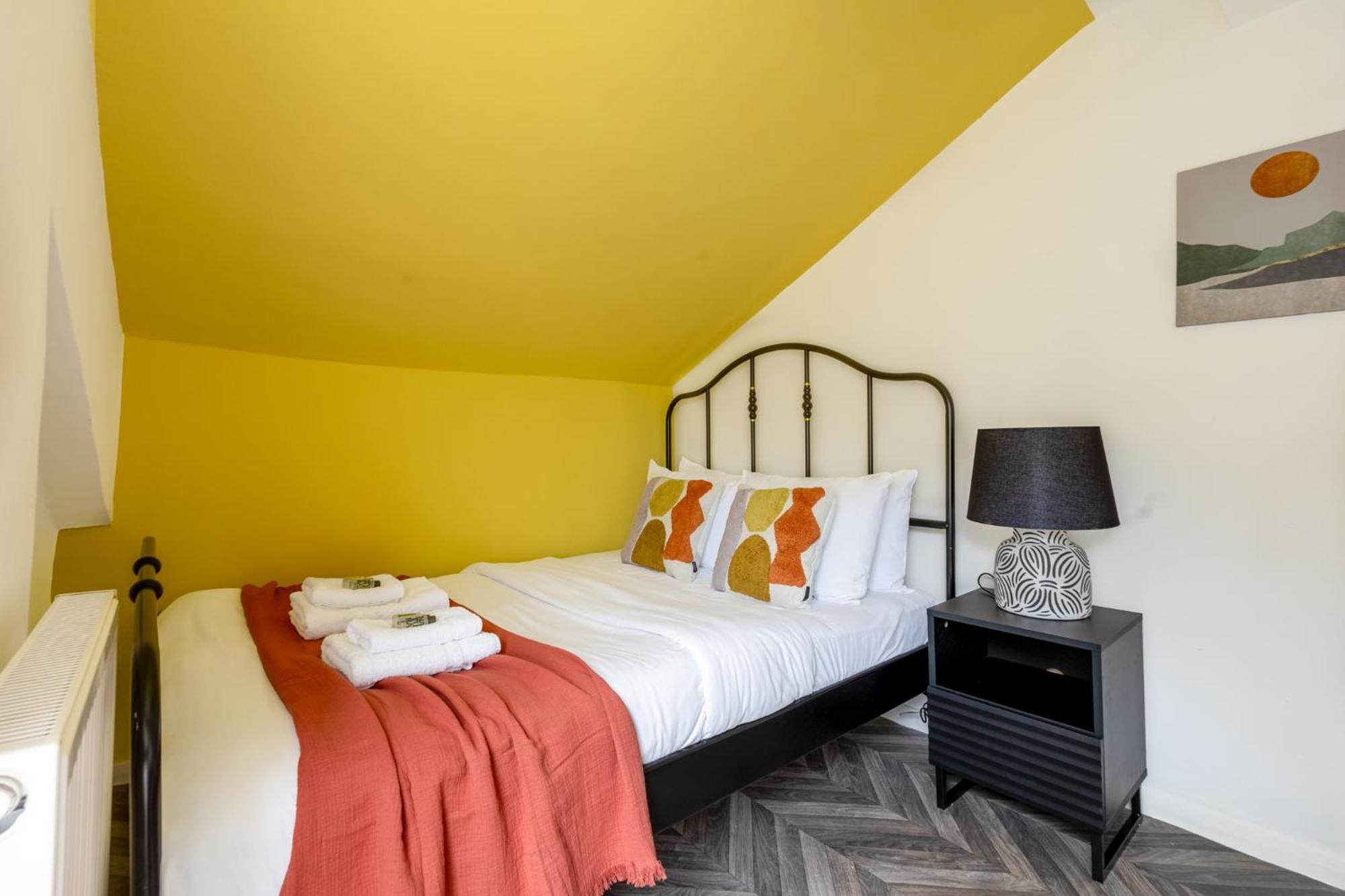 Apartamento Peacefully Set 2level 2br Btw Brixton & Camberwell Londres