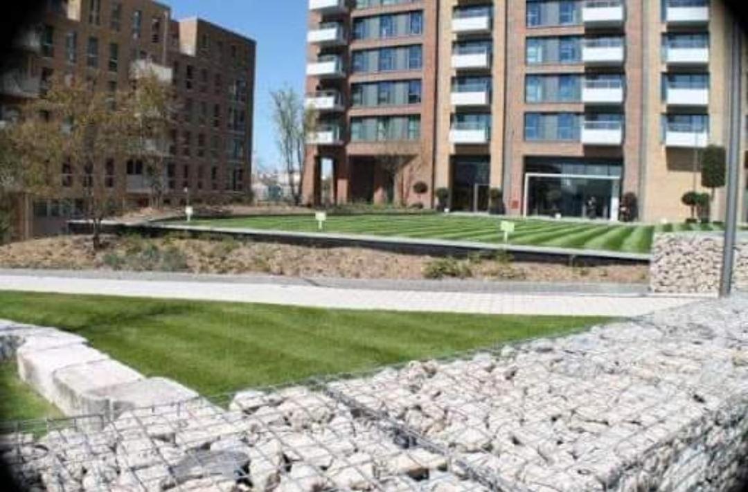 Luxury 2 Bedroom Flat In Central