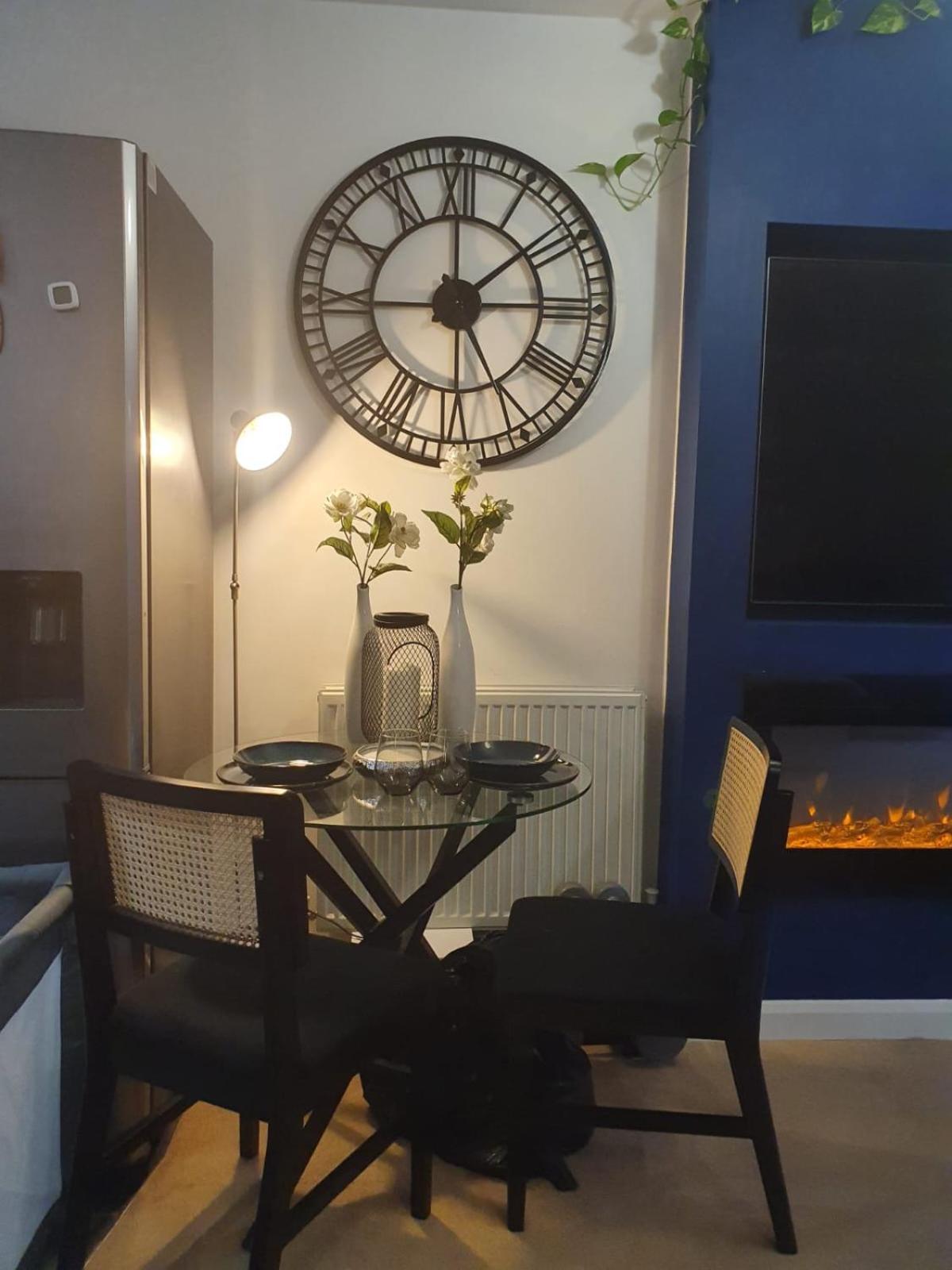 Appartement Luxury 2 Bedroom Flat In Central *