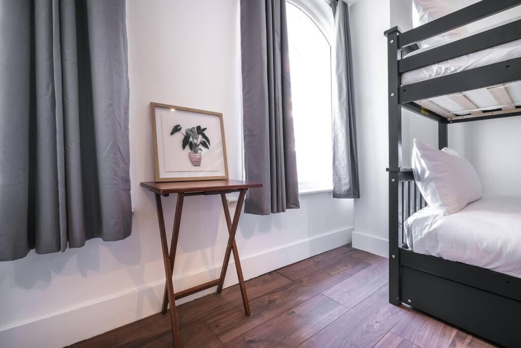 Apartment Piccadilly Wonderland Sleep 8 Vra