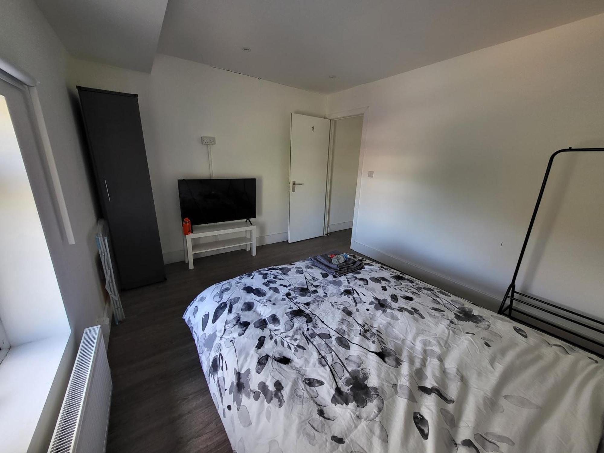 Private Near Ideal For Explorers Homestay *