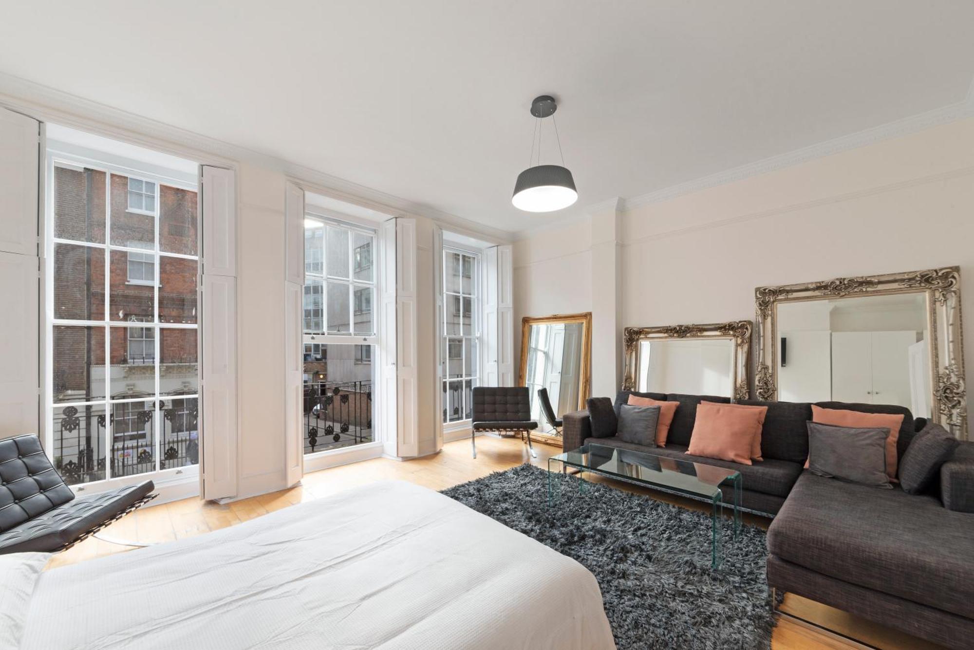 Exclusive Mayfair *