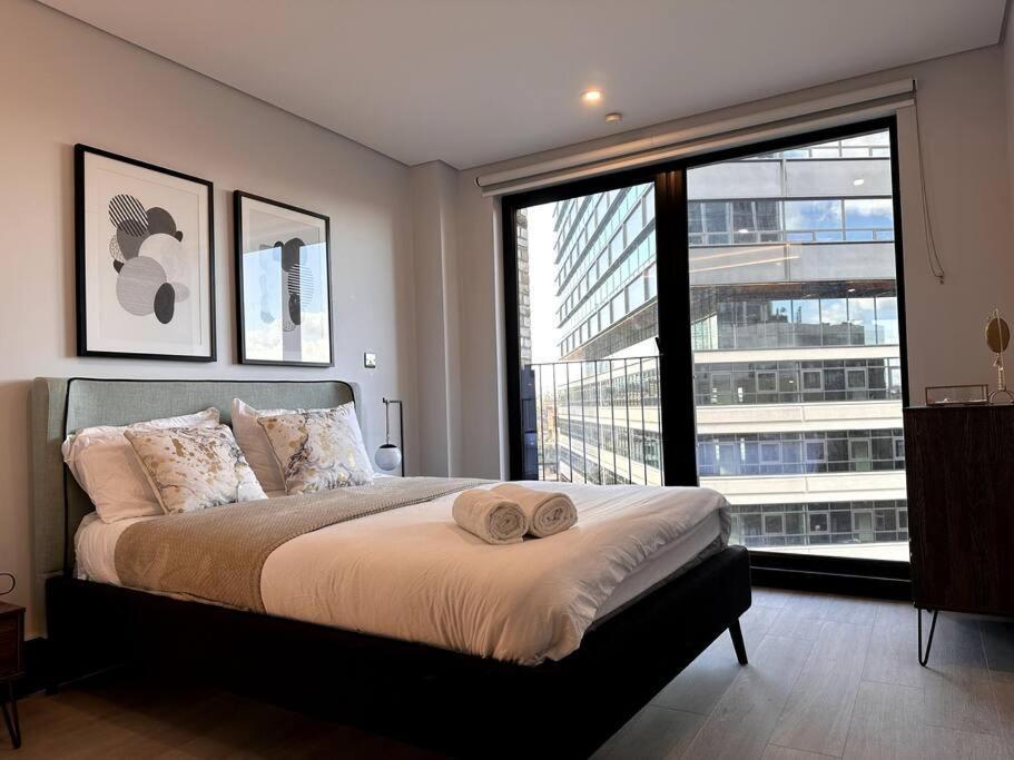 The Glamour Of Shoreditch Appartement Londen