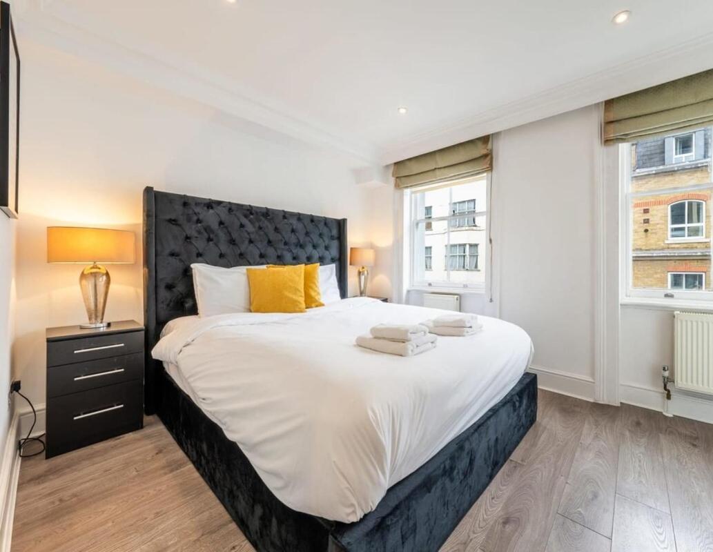 Mayfair Residences Apartamento