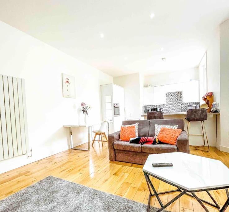 2 Bed Appartement