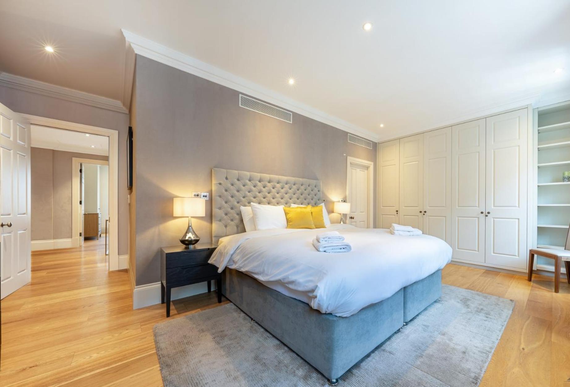 Mayfair - Exclusive Residences London