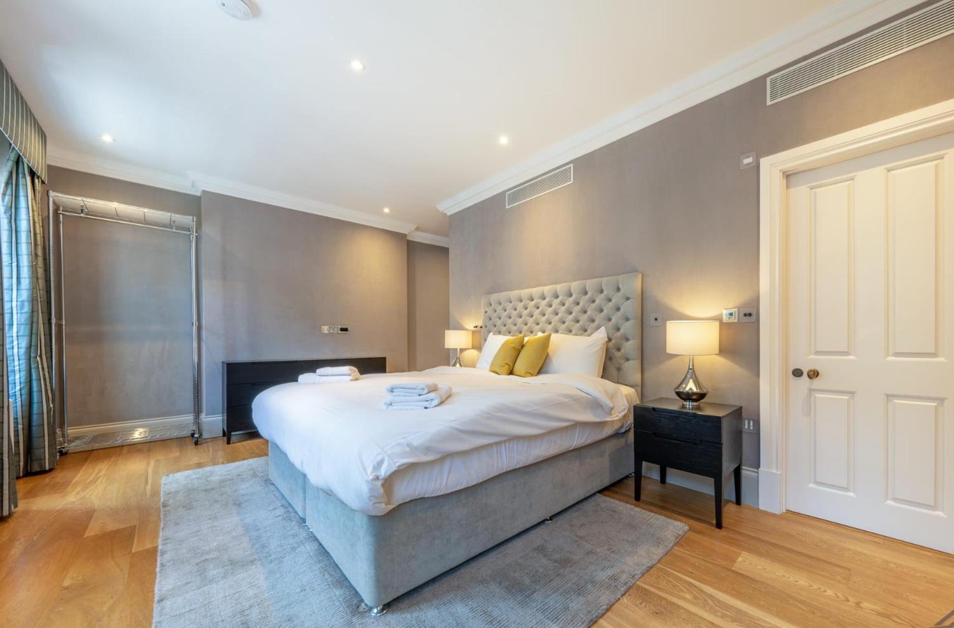 Mayfair - Exclusive Residences Apartment *