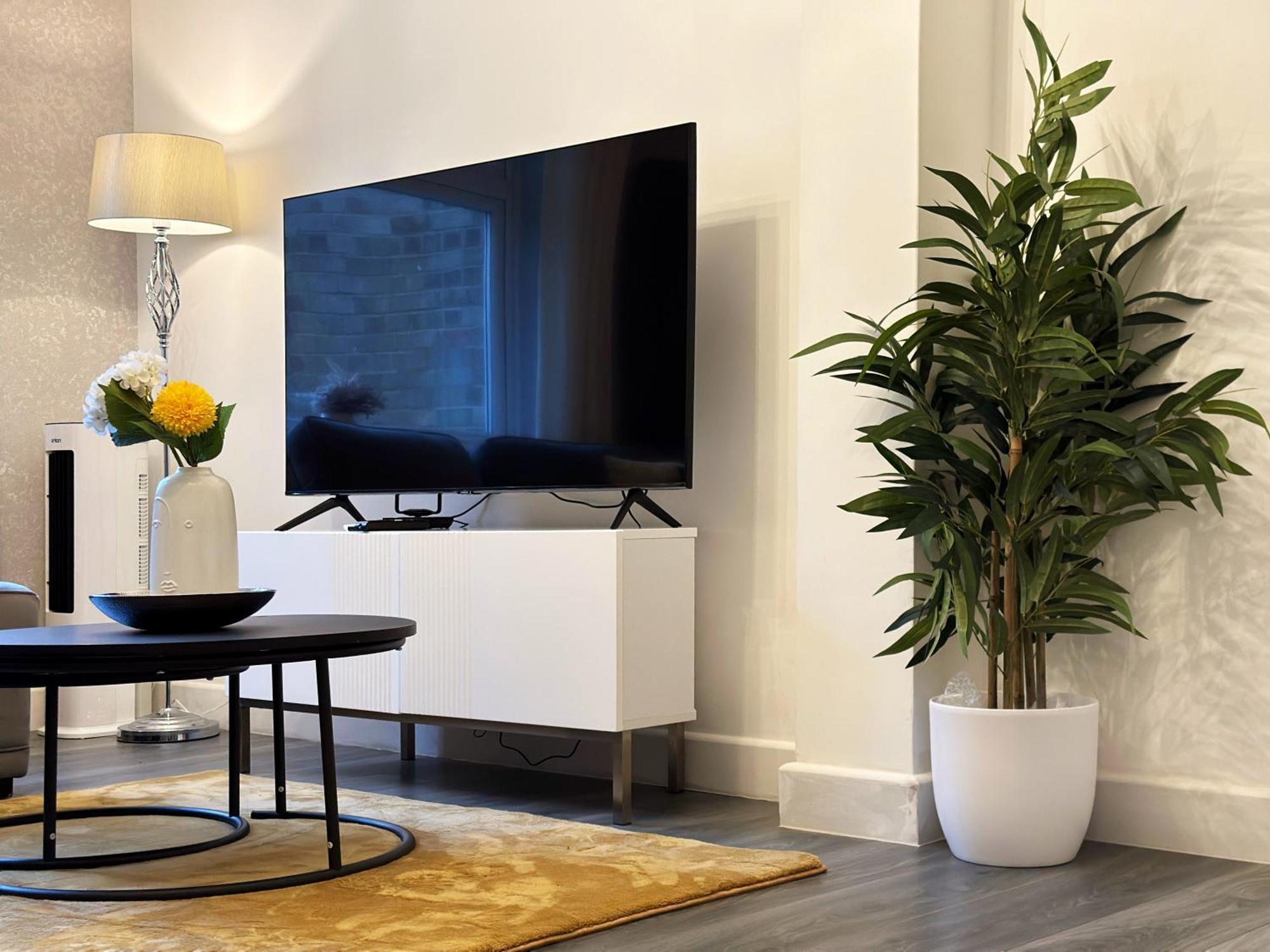 Jane Place In Putney - 3 Double Beds, Ideal For Families *