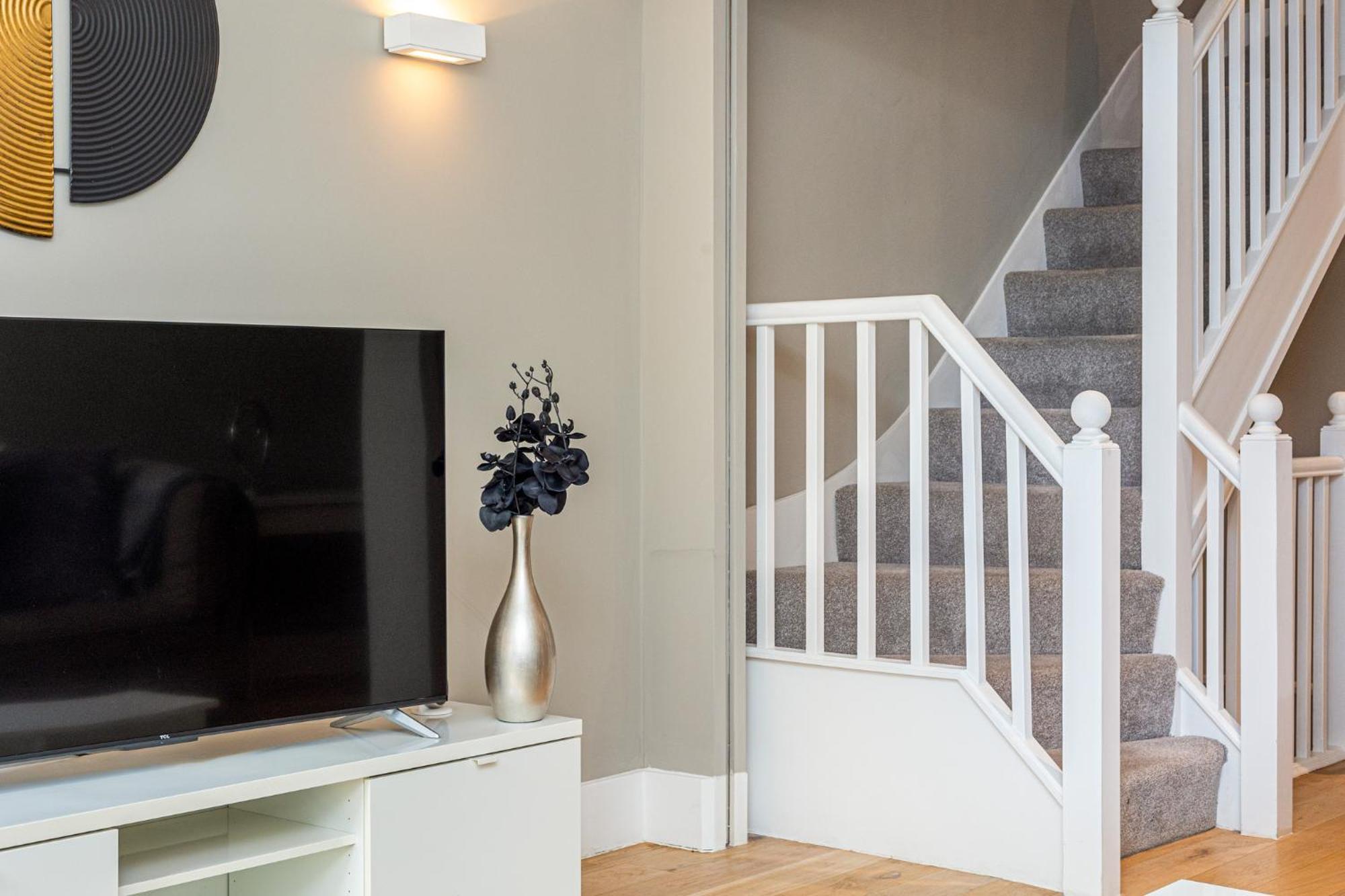 Fantastic Multilevel 3br, Vibrant Angel, 5min Tube * Londres