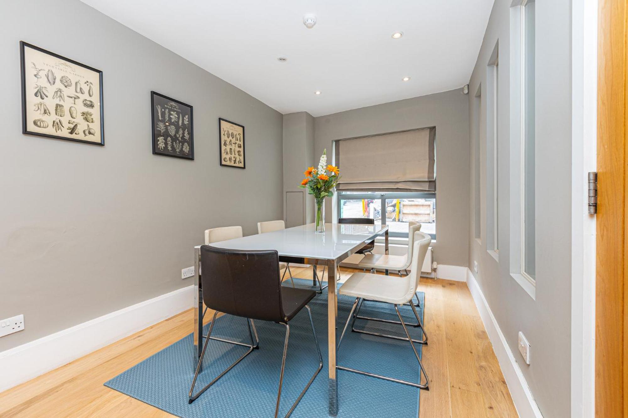 Fantastic Multilevel 3br, Vibrant Angel, 5min Tube Appartement Londres