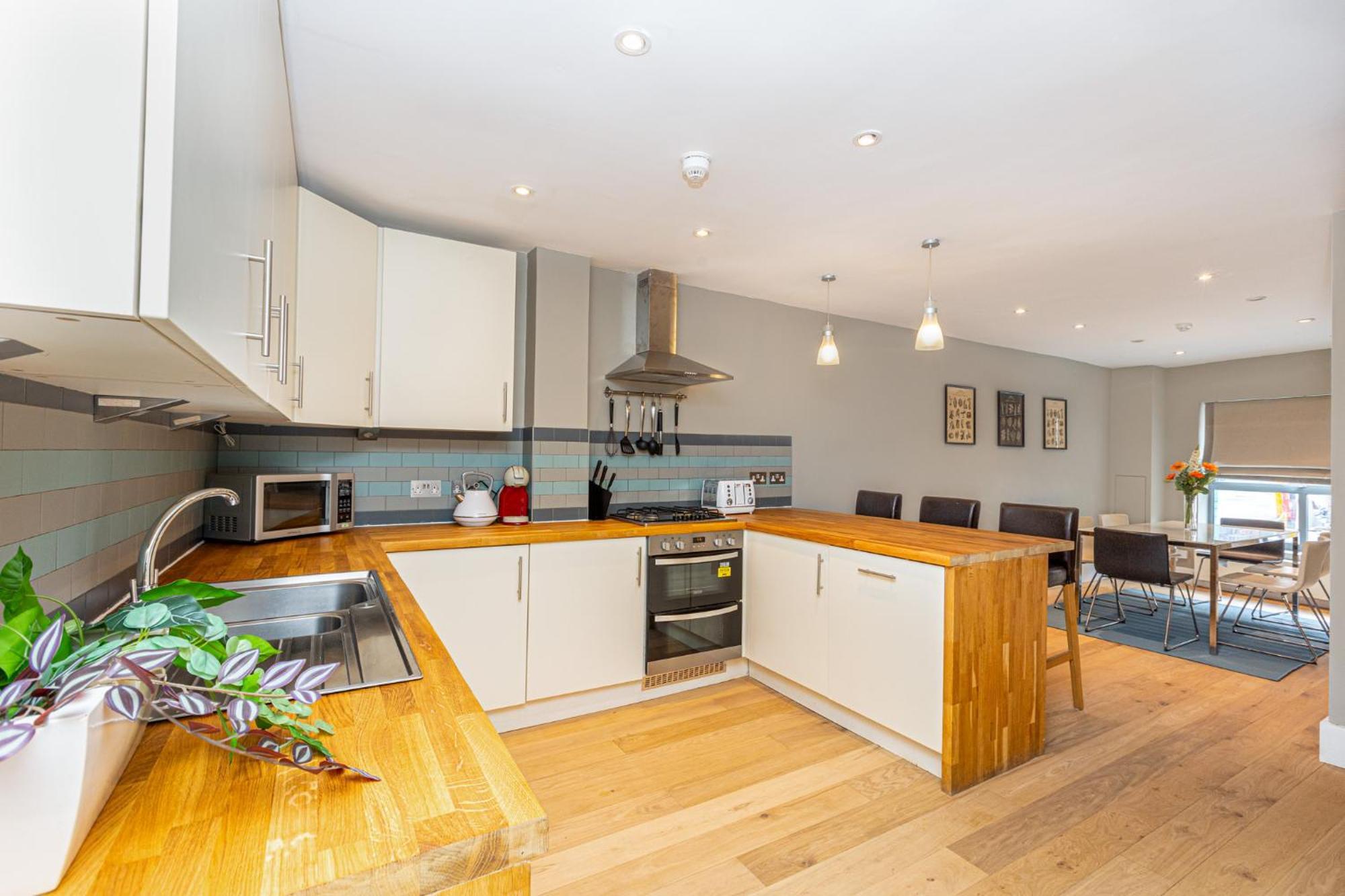Fantastic Multilevel 3br, Vibrant Angel, 5min Tube Appartement Londres