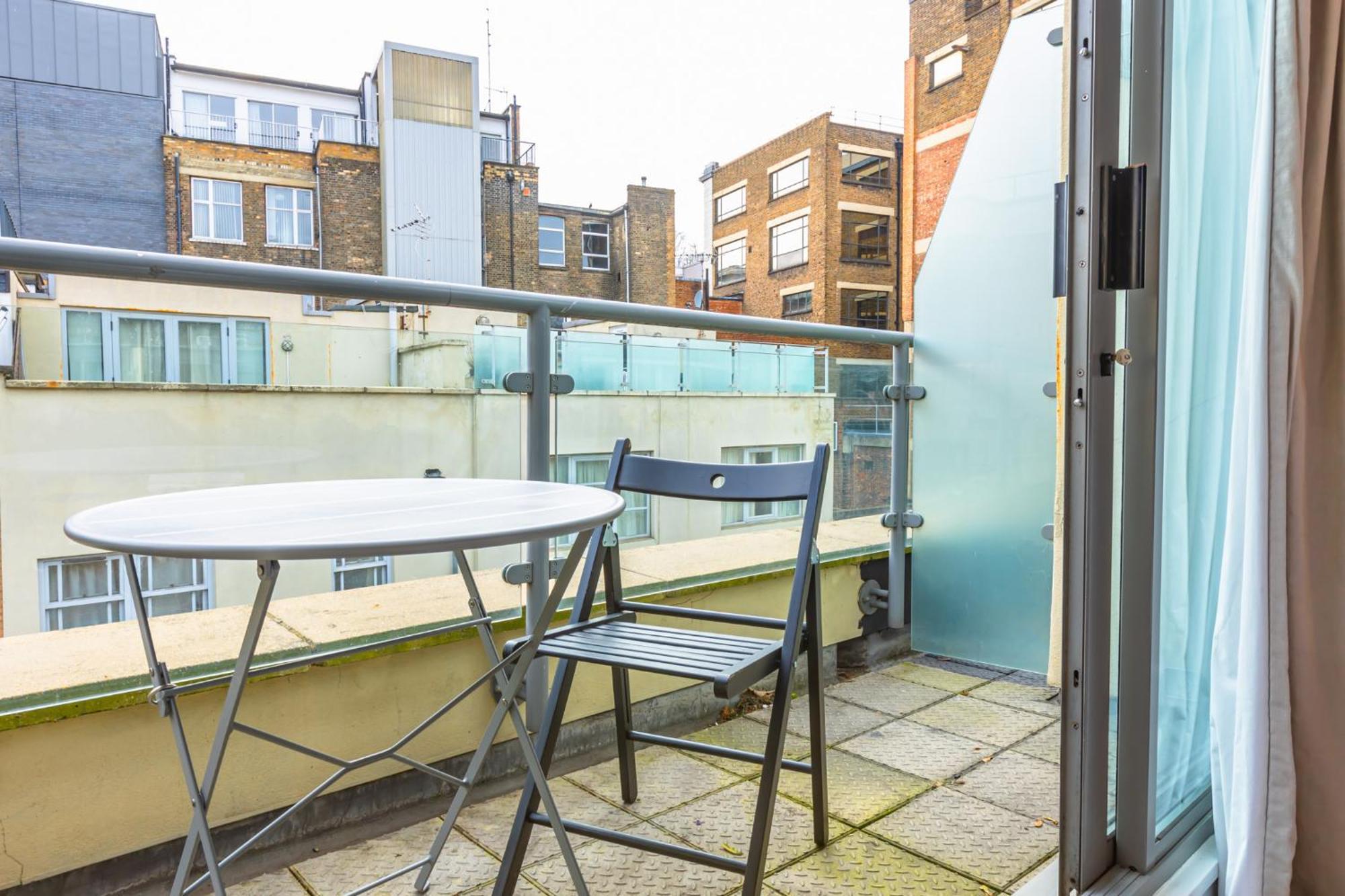 Fantastic Multilevel 3br, Vibrant Angel, 5min Tube Appartement *